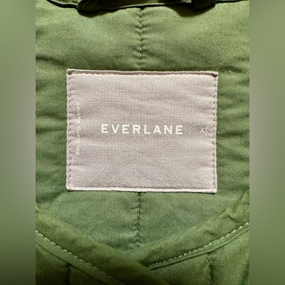 EOlive Green Quilted Women's Jacket - Picture 3 of 7